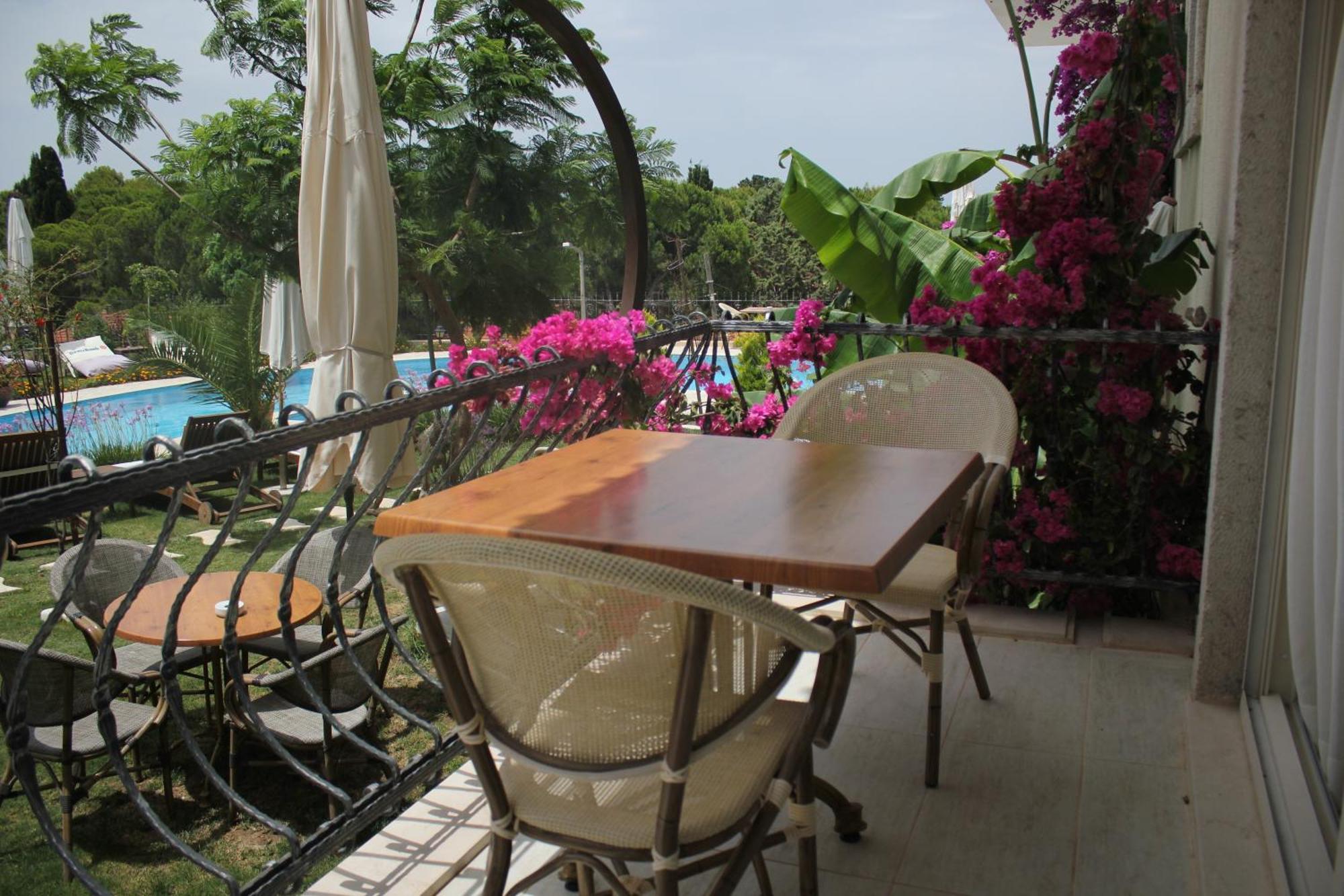 Dolina Hotel Cesme Exterior photo